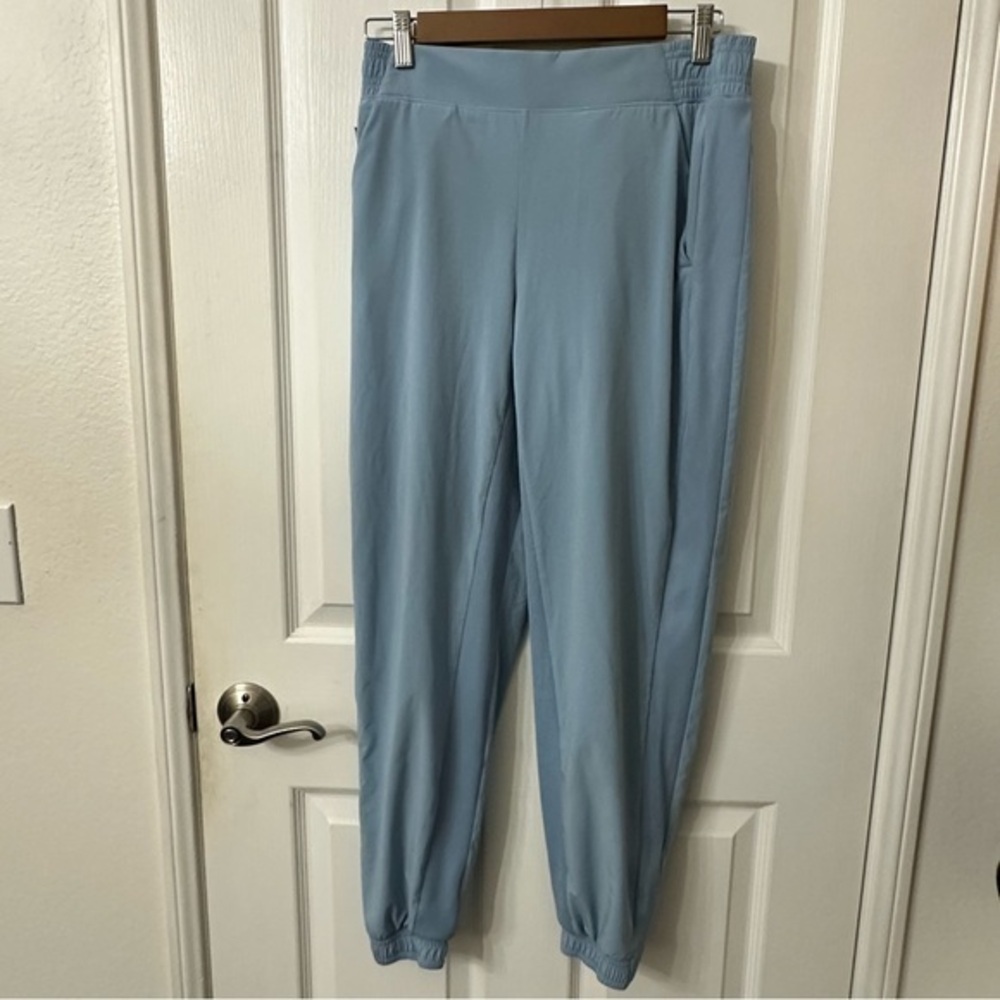 Athleta Brooklyn Jogger, size 4